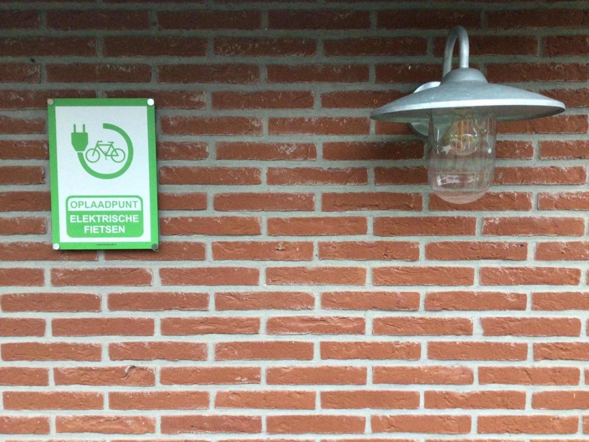 B&B De Veluwe Hoeve Eerbeek Ngoại thất bức ảnh